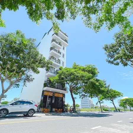 Lam\'S Beach Homestay
